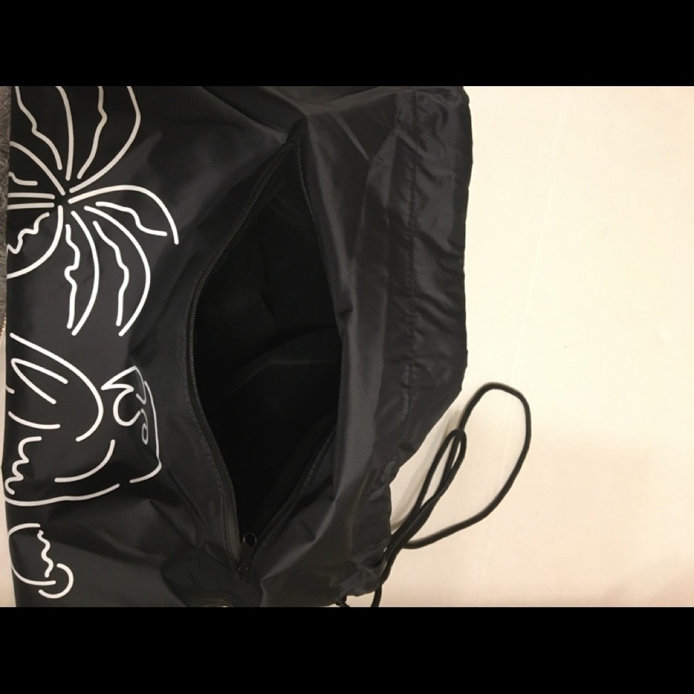 New Travis Mathew Drawstring Backpack - Picture 9 of 11